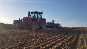 Massey Ferguson 7718s