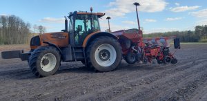 Renault Ares 826rz Kverneland Optima V 