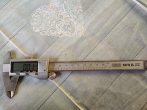 Suwmiarka YATO YT-7201