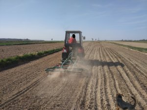 T-25 + agregat Henryk Batyra