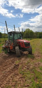 Massey Ferguson 3709 F & Fisher