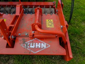 Kuhn HR 303d