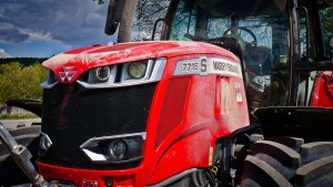 Massey Ferguson 7715 S