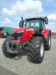 Massey Ferguson 7715s