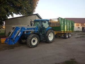 New Holland T6080