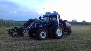 New Holland TS100A