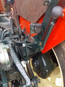 Zewnętrze sterowanie podnośnikiem zetor 7245