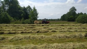 Zetor 7211 & Krone KR 125