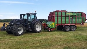 Valtra T194&strautmann