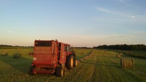 Ursus C-385 Turbo + Prasa New Holland 644