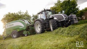 Valtra T151 i Mchale fusion 3 plus