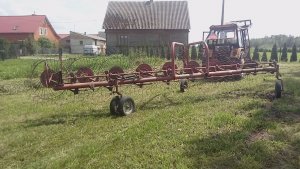 Zagrabiarka Agromet 9