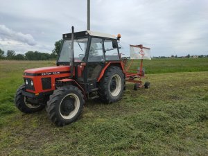 Zetor 6245+ Kuhn