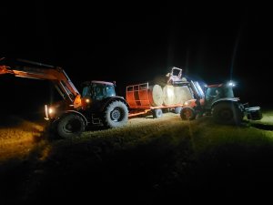 Kubota M8540 Zetor Forterra 115 & Metal Fach T014