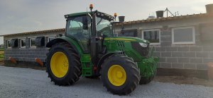 John Deere 6110R 