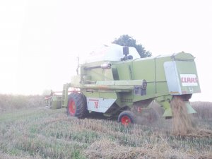 Claas dominator 76