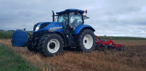 New Holland T7.175 & Unia Kos Premium 3