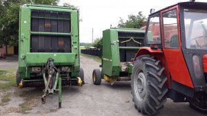 Prasy John Deere 550 & 540