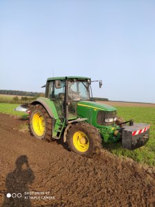 John Deere 6420