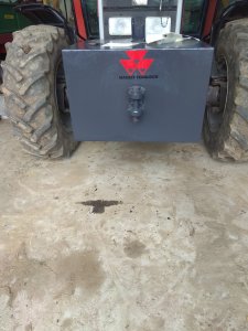 Massey Ferguson 6140