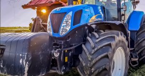 New Holland T7040