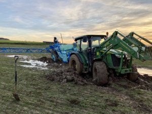 John Deere 5085M+ Berthoud 2500l