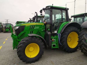 John deere 6130M