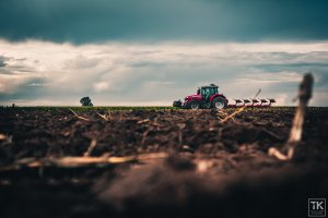 Massey Ferguson 7718 & Pottinger Servo