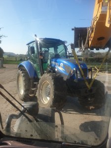 New Holland T 5.105