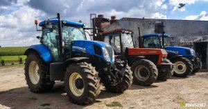 2x New Holland & Ursus