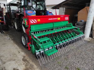 AGRO-MASZ SR300