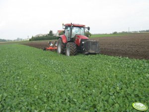 Case IH 135 Pro + Kuhn