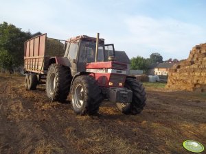 Case International Harwester 1455xl