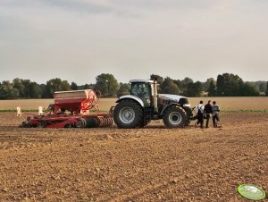 Case Puma 210 White Edition