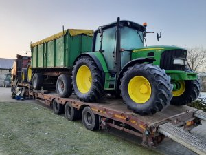 John Deere 6330