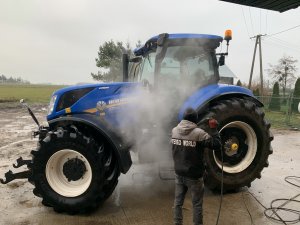 New Holland T7.230AC