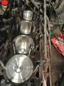 Zestawy naprawcze silnika Zetor 8045