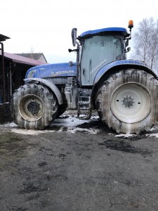 New Holland T7 250 ac