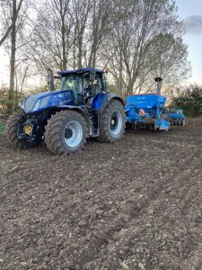 New Holland T7 315 bluepower+ lemken soiltair 9