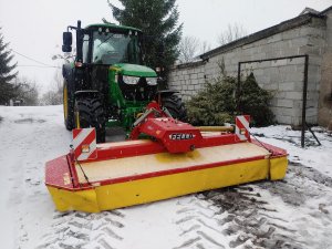 John Deere 6120M + Fella 310 FP