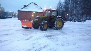 John Deere 6430 +Pronar puv 3000