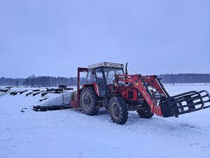 Zetor 7745 + BvL