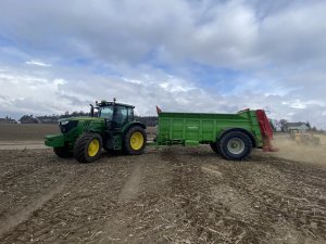 John Deere 6145R