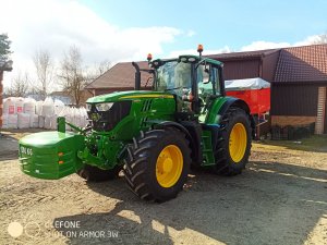 John Deere 6155m + Rauch axis