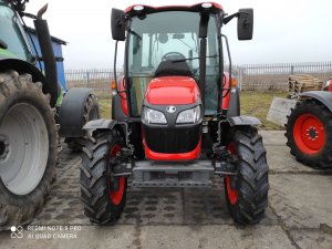 Kubota m4063