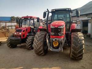 Massey Ferguson 7715S