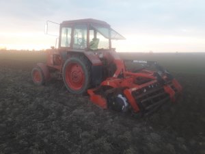 Mtz 82 + Agro-Bartona