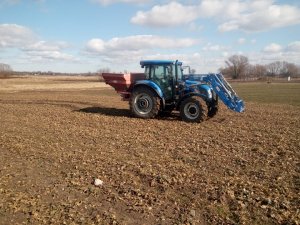 New Holland Td5.85 + Rauch MDS 901