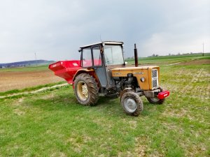 Ursus C-360 3P & Kuhn 921