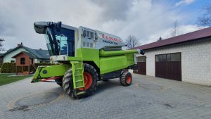 Claas Medion 330